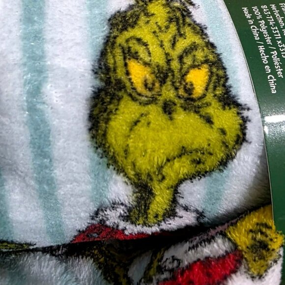 New Grinch Plush Kids Throw Blanket Max Dog Cindy Lou Holiday Christmas Gift - Picture 6 of 11